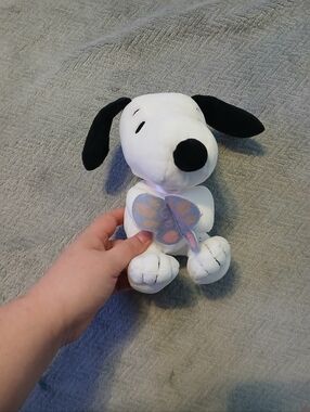 Snoopy Plush with Butterfly